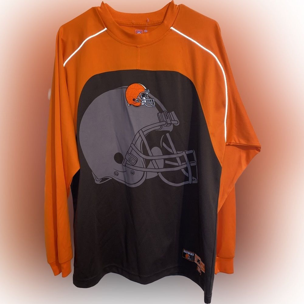 NFL Cleveland Browns Football Long Sleeve Jersey Helmet Logo Patch Size Medium
